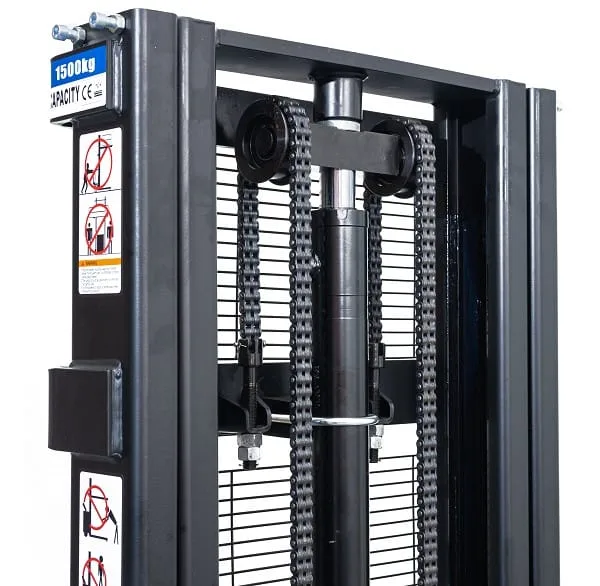 Transpalet electric cu catarg, 1500 kg, înălțime ridicare 3500 mm QDA1535